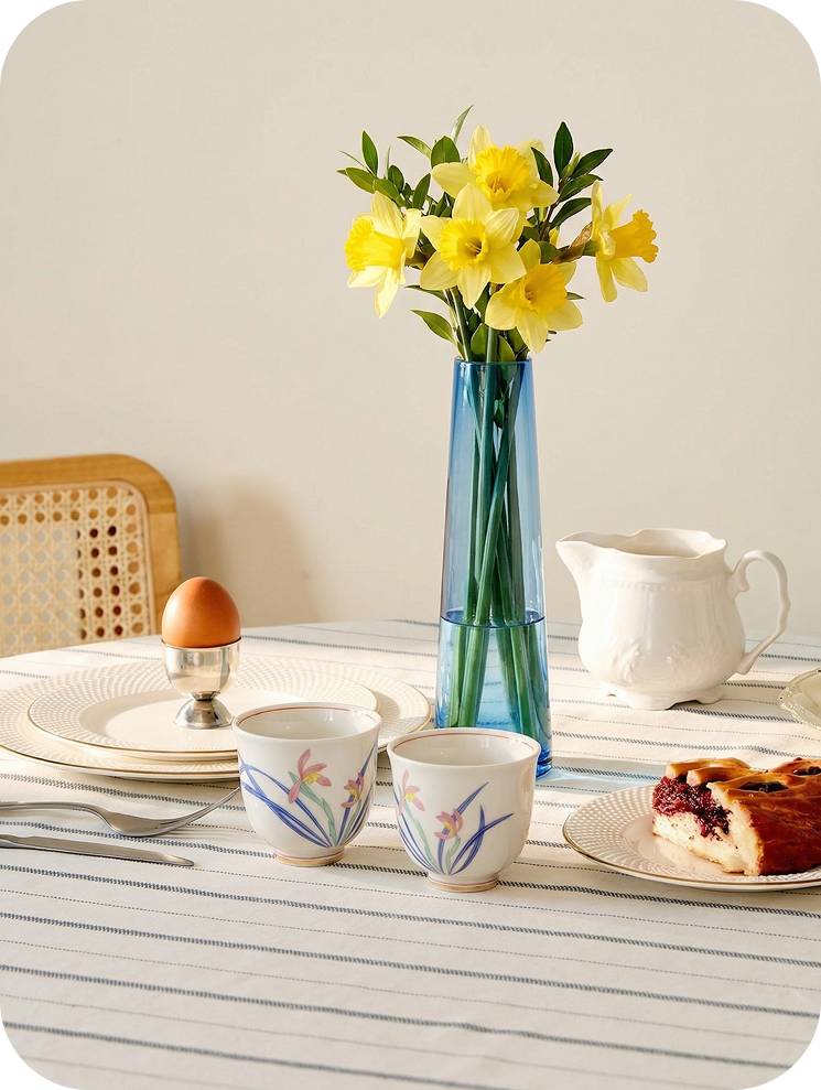 restaurant-style setting with koransha porcelain teacups