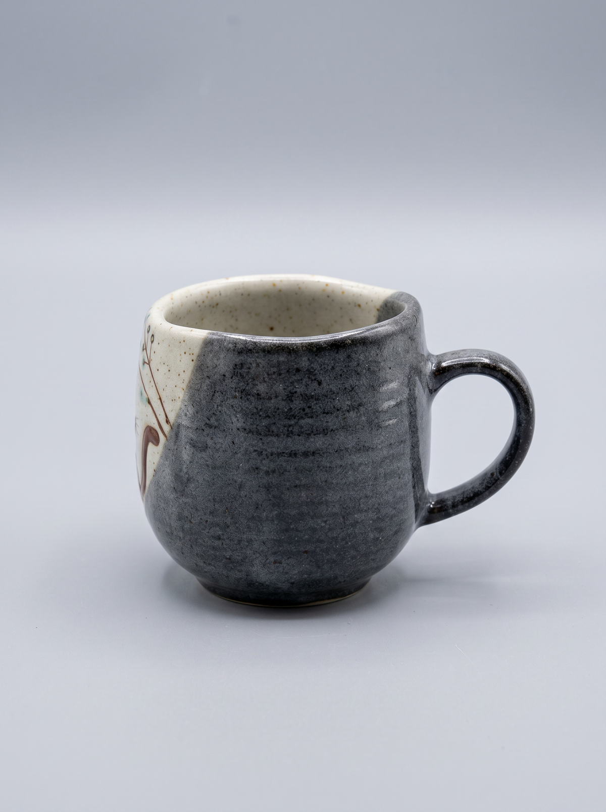 Mug "Yunomi Cats" — Japanese Ceramic by Kutanido Co. Ltd.